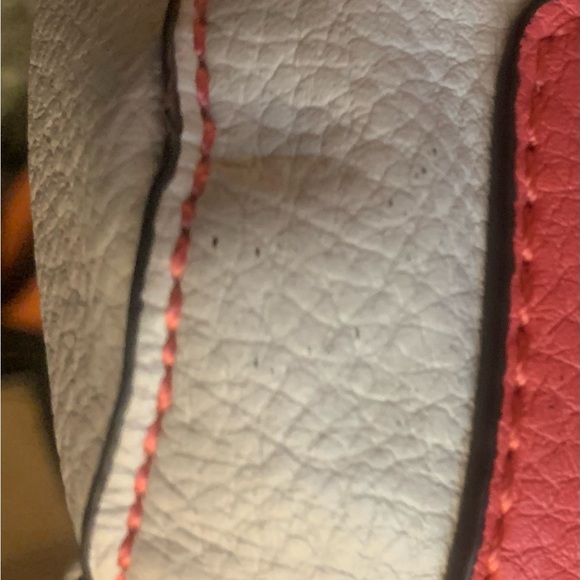 2 Liz Claiborne crossbody bags - Picture 13 of 13